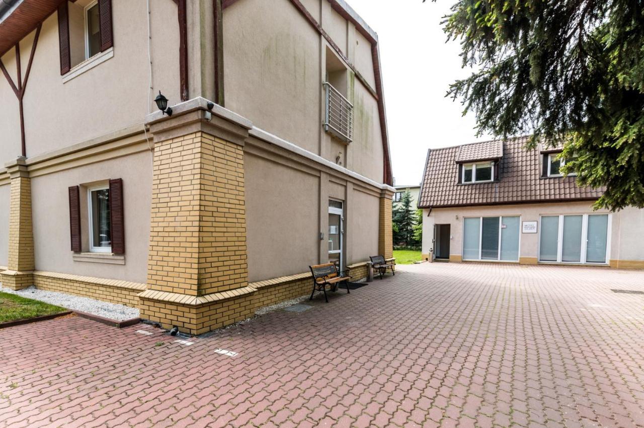 Motel Silver Konstantynow Lodzki Exterior photo